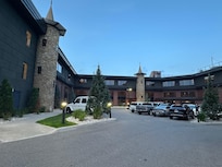 Hotel Earl today.
