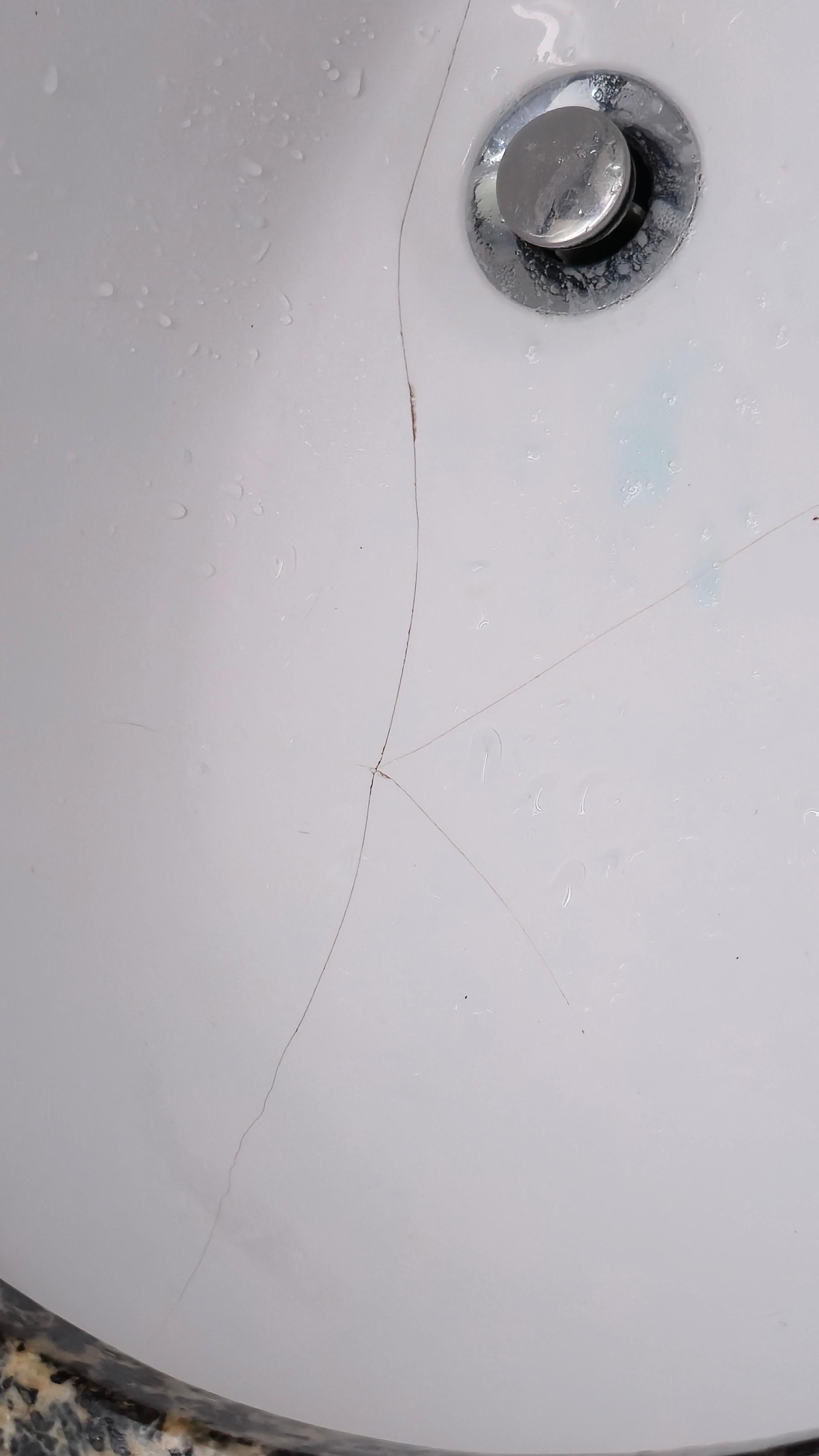 Cracked sink
