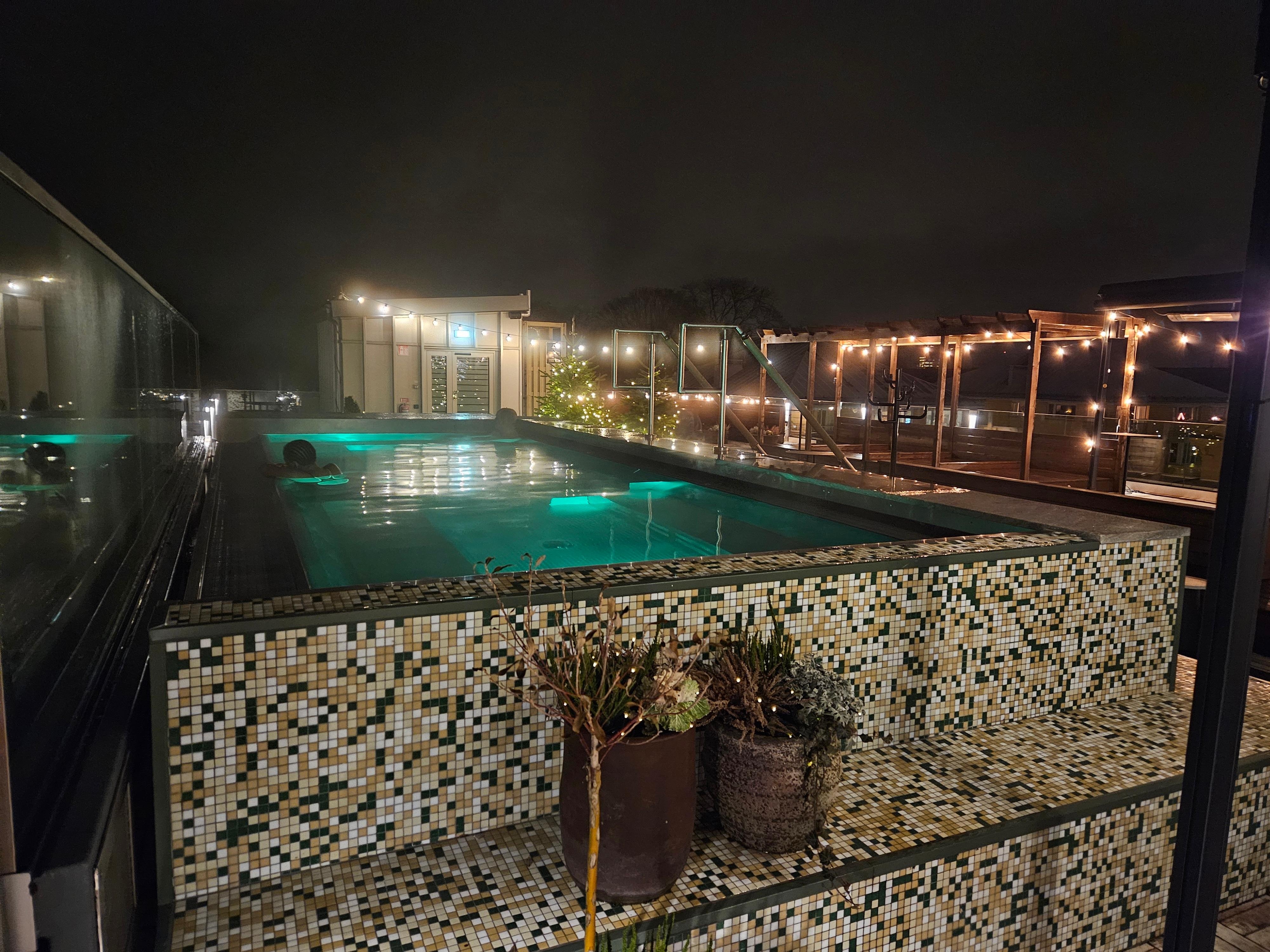 Digg basseng på taket