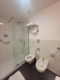 Clean and fresh bathroom with amenities