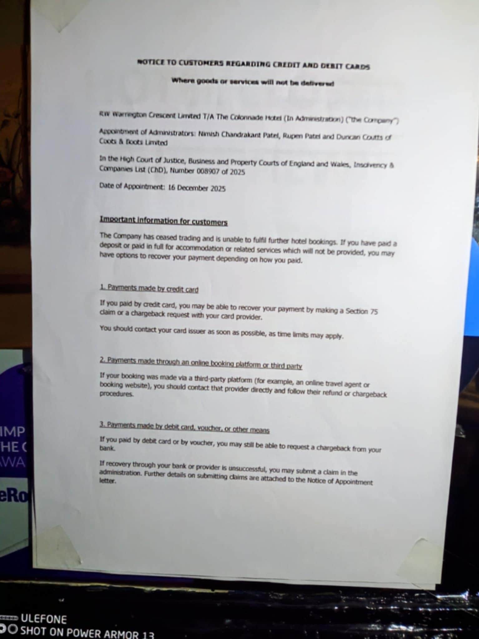 the note attached in the main door explaining how customers will get refund
