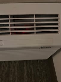 The broken AC that keeps flickering