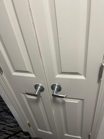 Closet doors did not shut properly