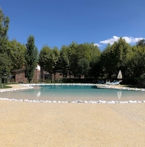 Splendid pool