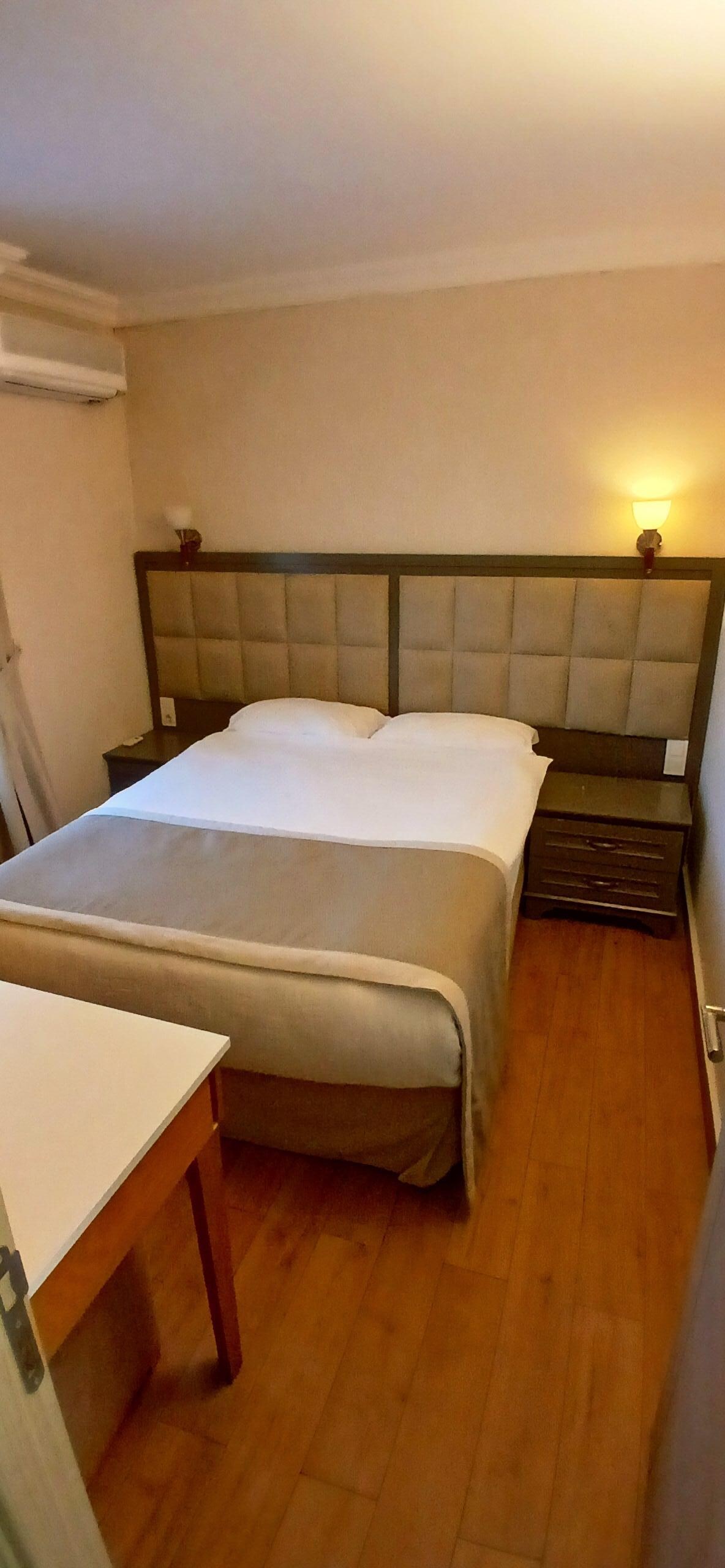 good comfortable bed in nice quiet room