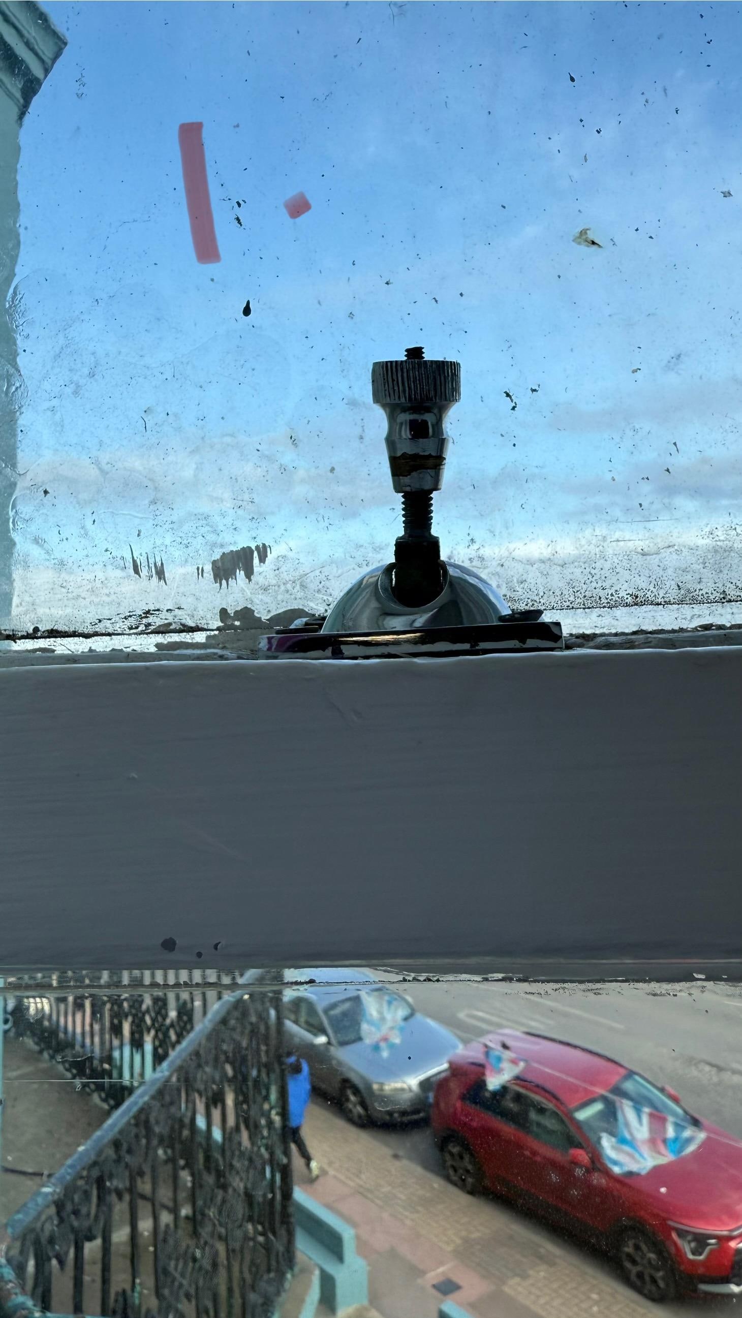 The lock which sprung back and did not work