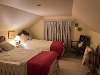 Upstairs twin bedroom