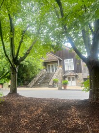 The guest registration building
