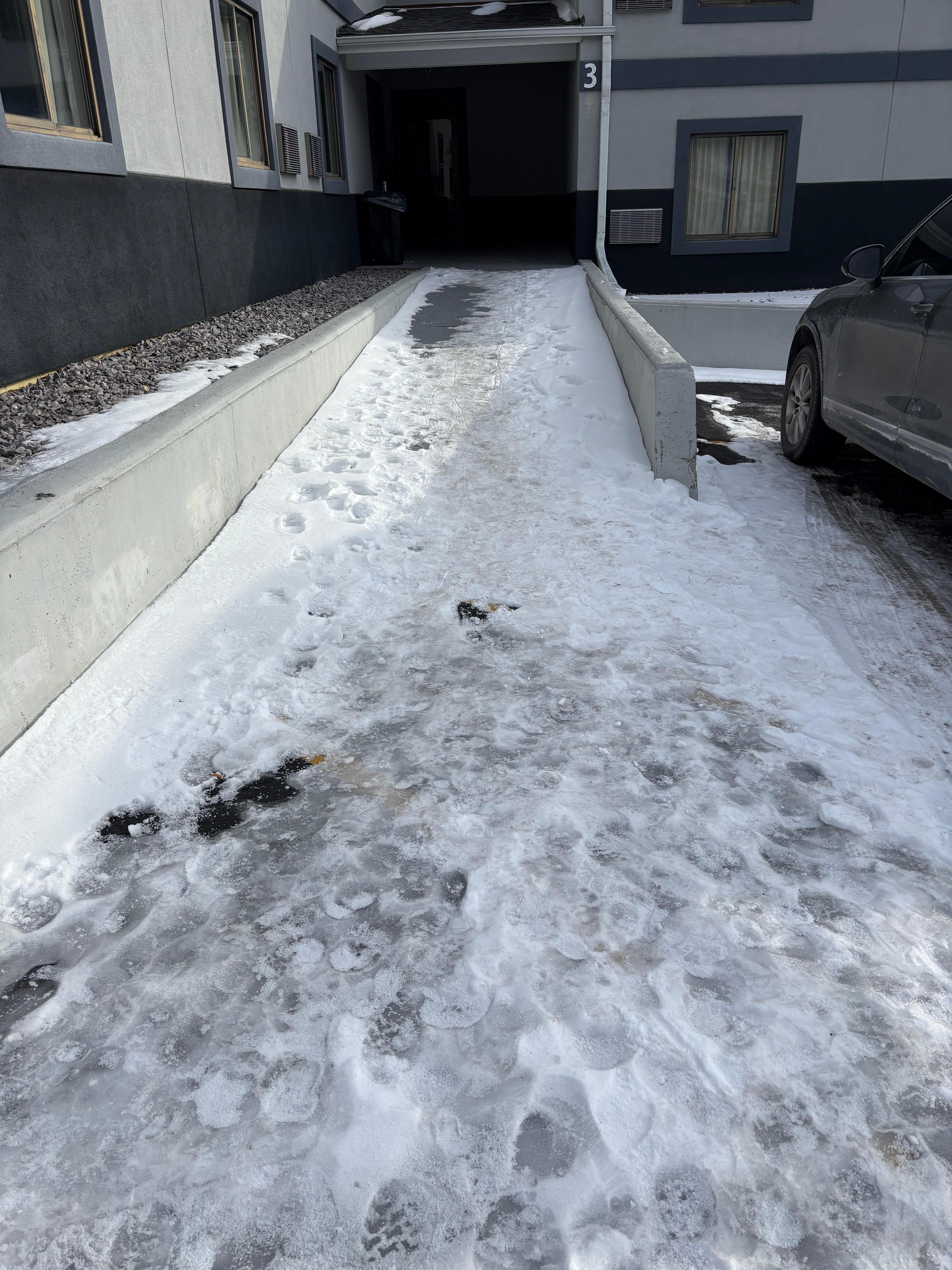 Did not shovel or salt the sidewalk