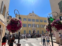 Nearby great location