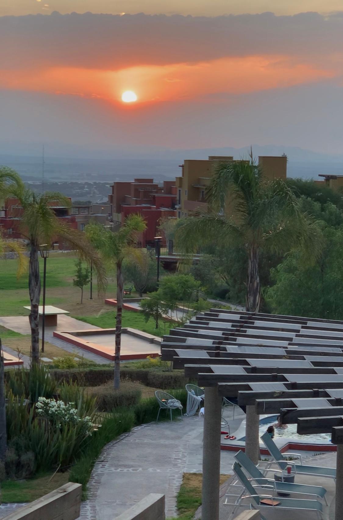 Lindo atardecer desde la terraza