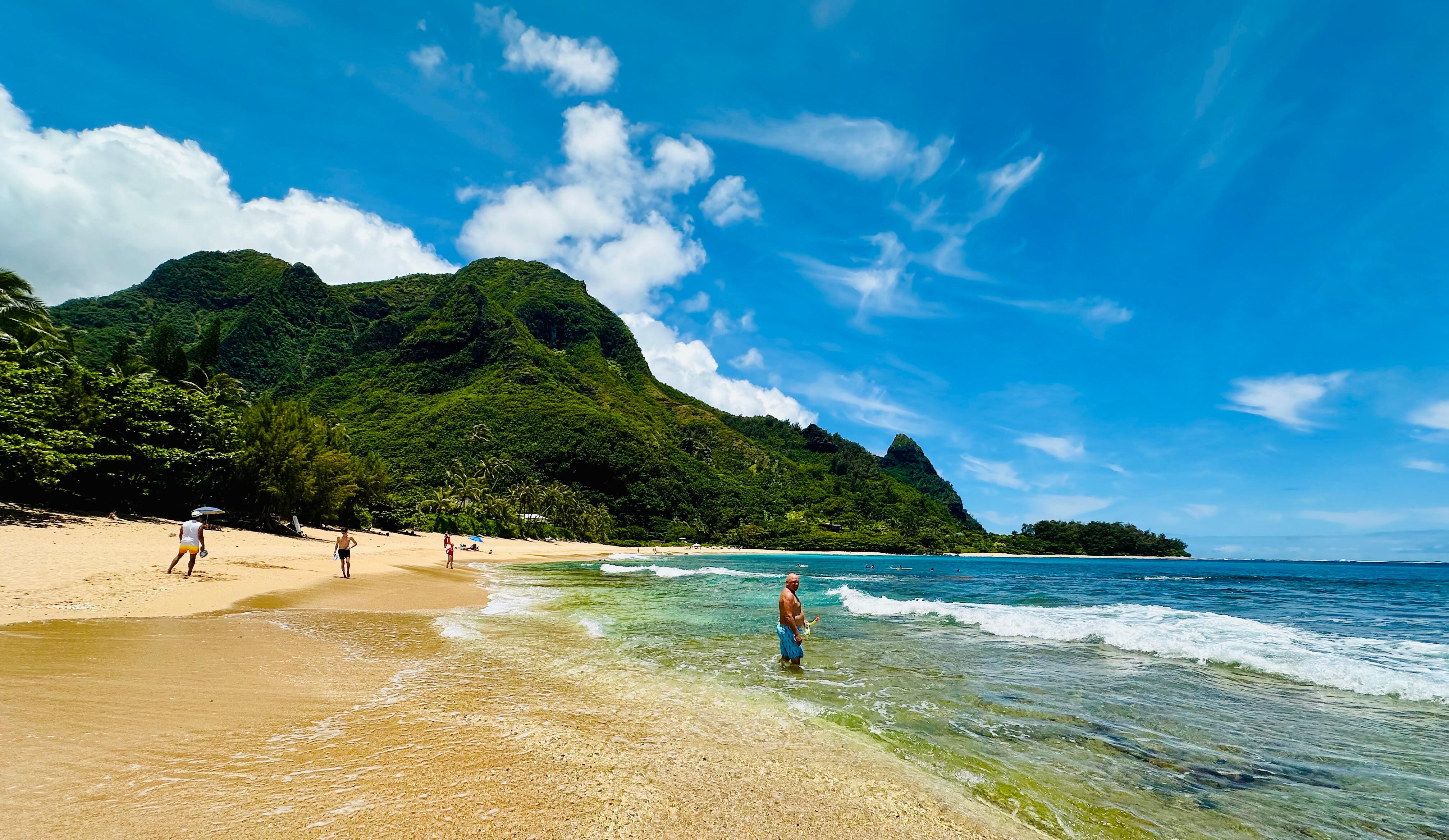 Tunnels Beach