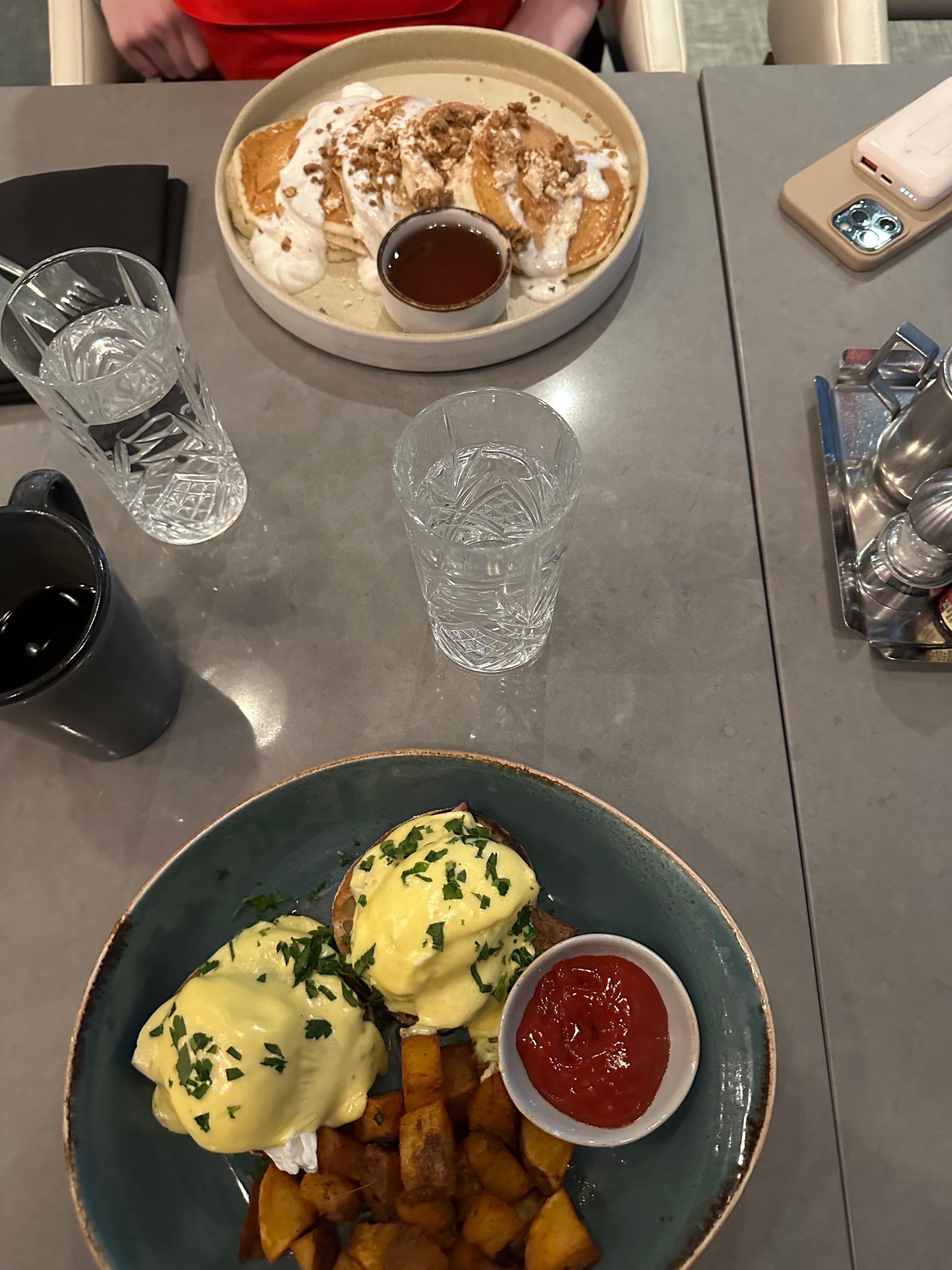 Delicious ricotta pancakes and eggs Benedict 