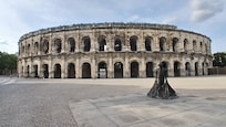 Nîmes à une trentaine de Km