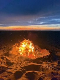 Fires are legal on the beaches in Oregon- all the supplies are available at the market on the promenade.