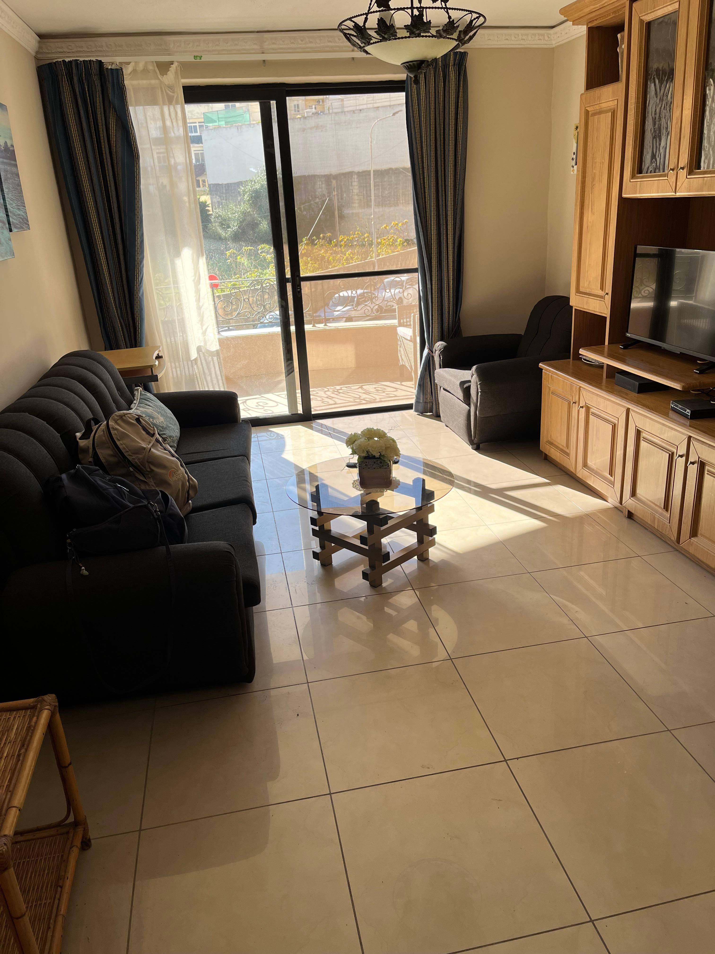 Very sunny in morning , good for during clothes. Nice to watch world go by. Lift to all floors never broken. Great for older people with some walking issues