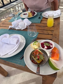 Our last breakfast at Helios TRS-Saul giving us done extra special attention. Getting to know staff and giving them the appreciation they deserve goes a long way.