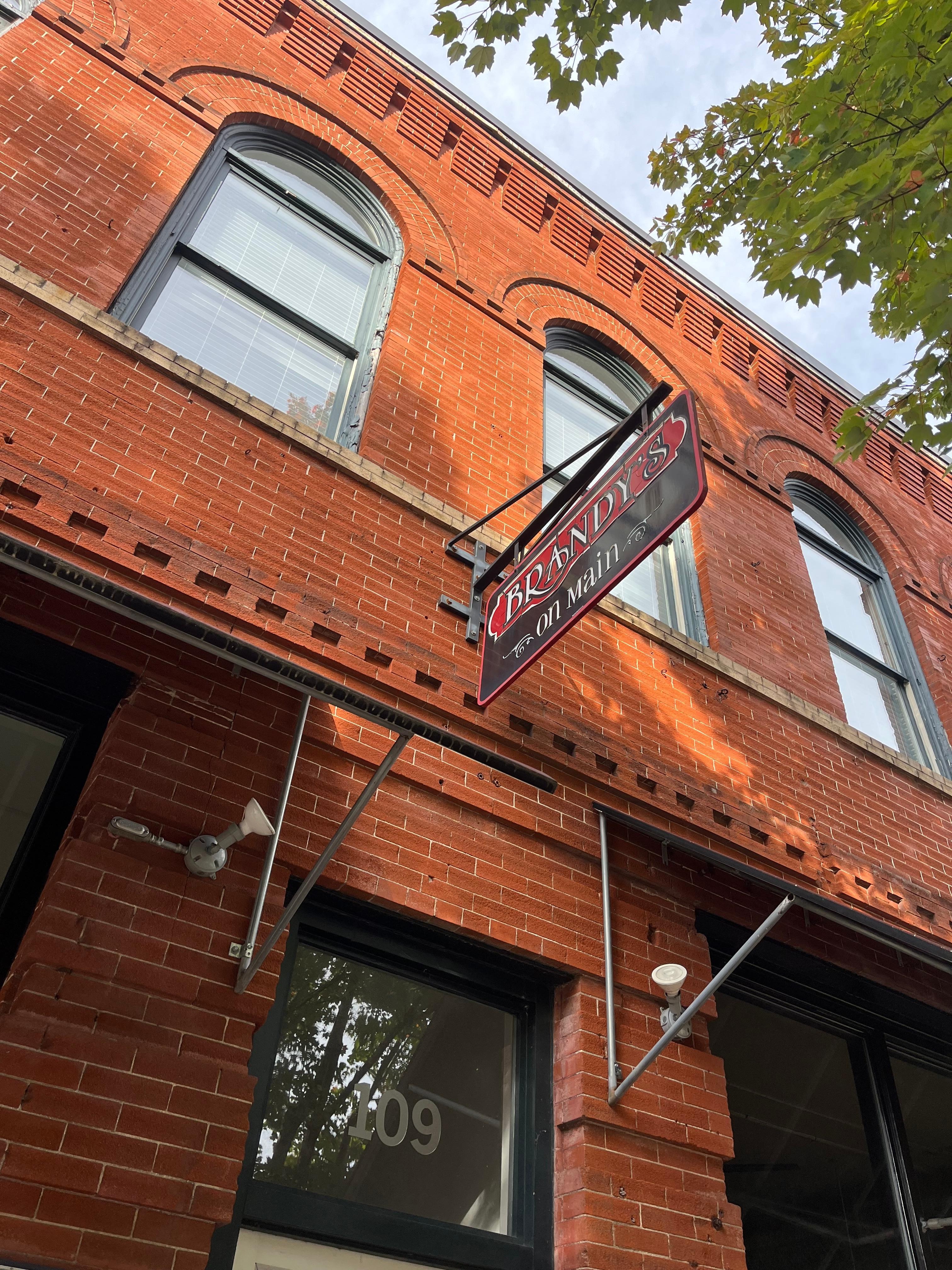 Brandys & building where studio is located 