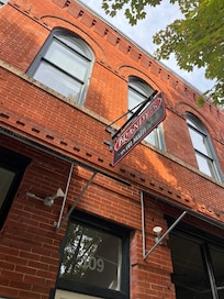 Brandys & building where studio is located