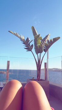Vue piscine hôtel