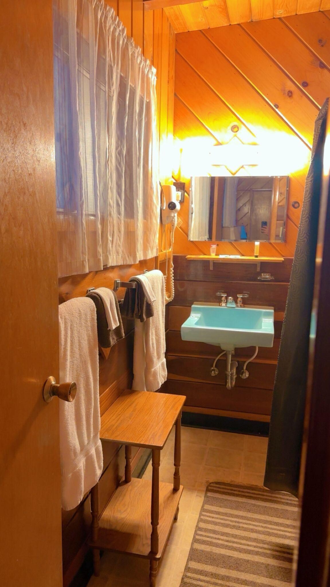 Clean bathroom
