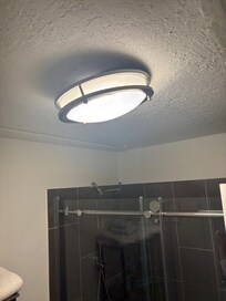 Bathroom light fixture