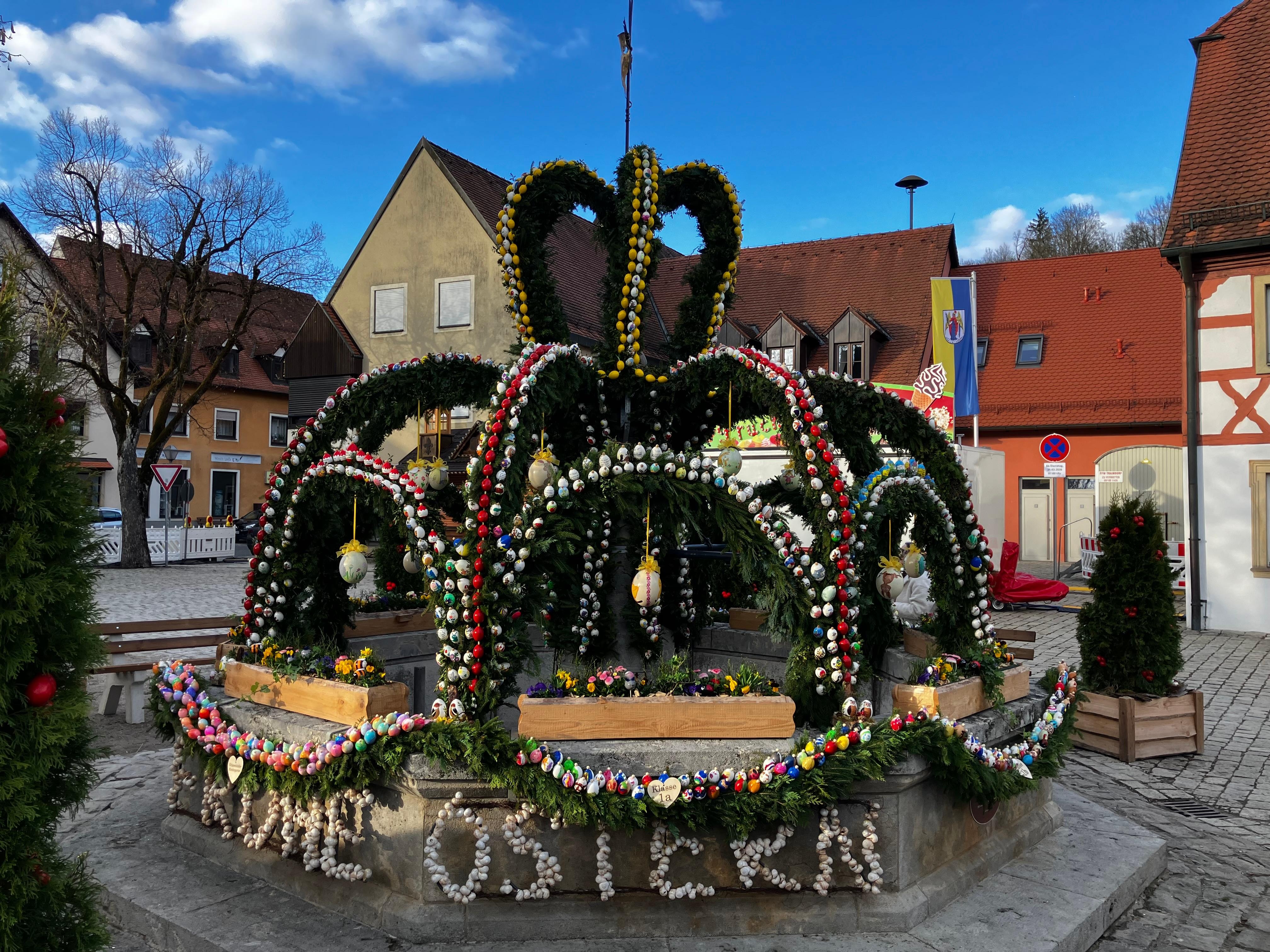 Osterbrunnen In Heiligenstadt 