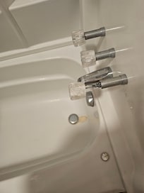 Brown stain and broken handle