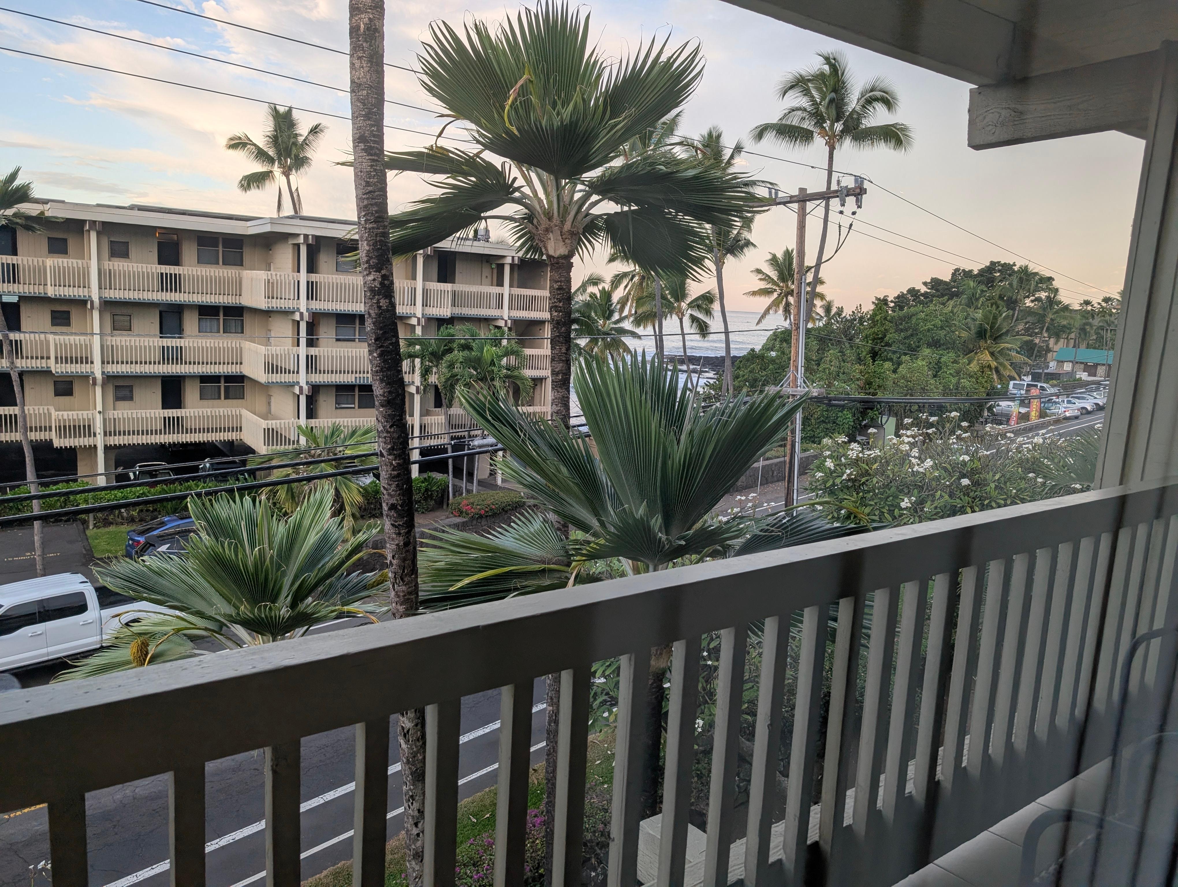 Ocean is off the right, and the end of the building you can see
