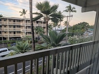 Ocean is off the right, and the end of the building you can see