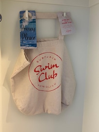 インスタにホテルを紹介するとこのバックが貰えます