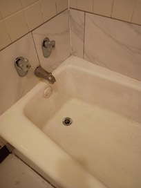 Dirty tub
