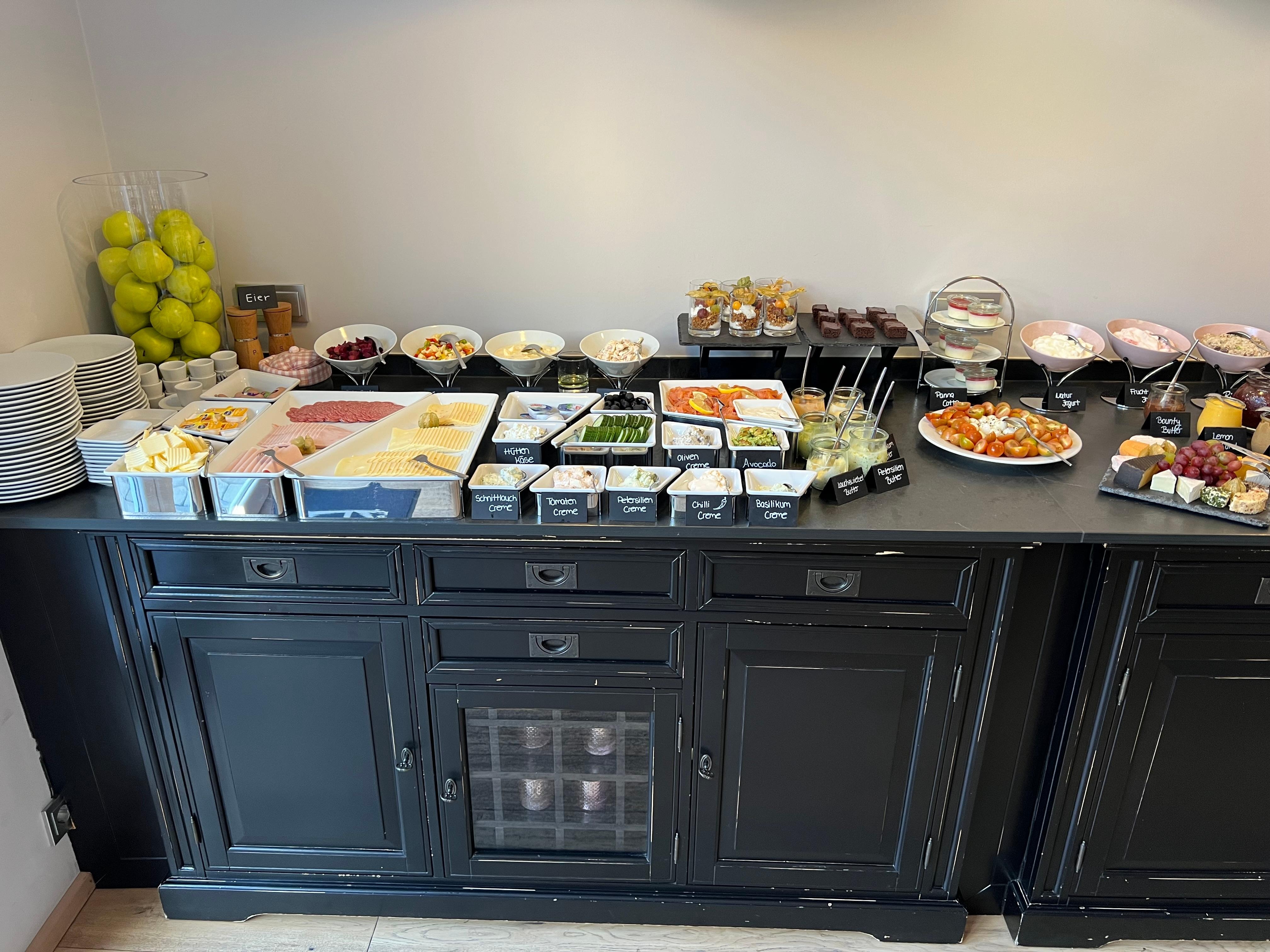 Dele af morgenmadsbuffet