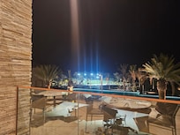 Área da piscina e lazer.