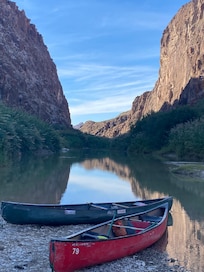 Dark canyon, Rio Grande canoeing