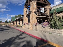 Breakfast at two chics and a hippie