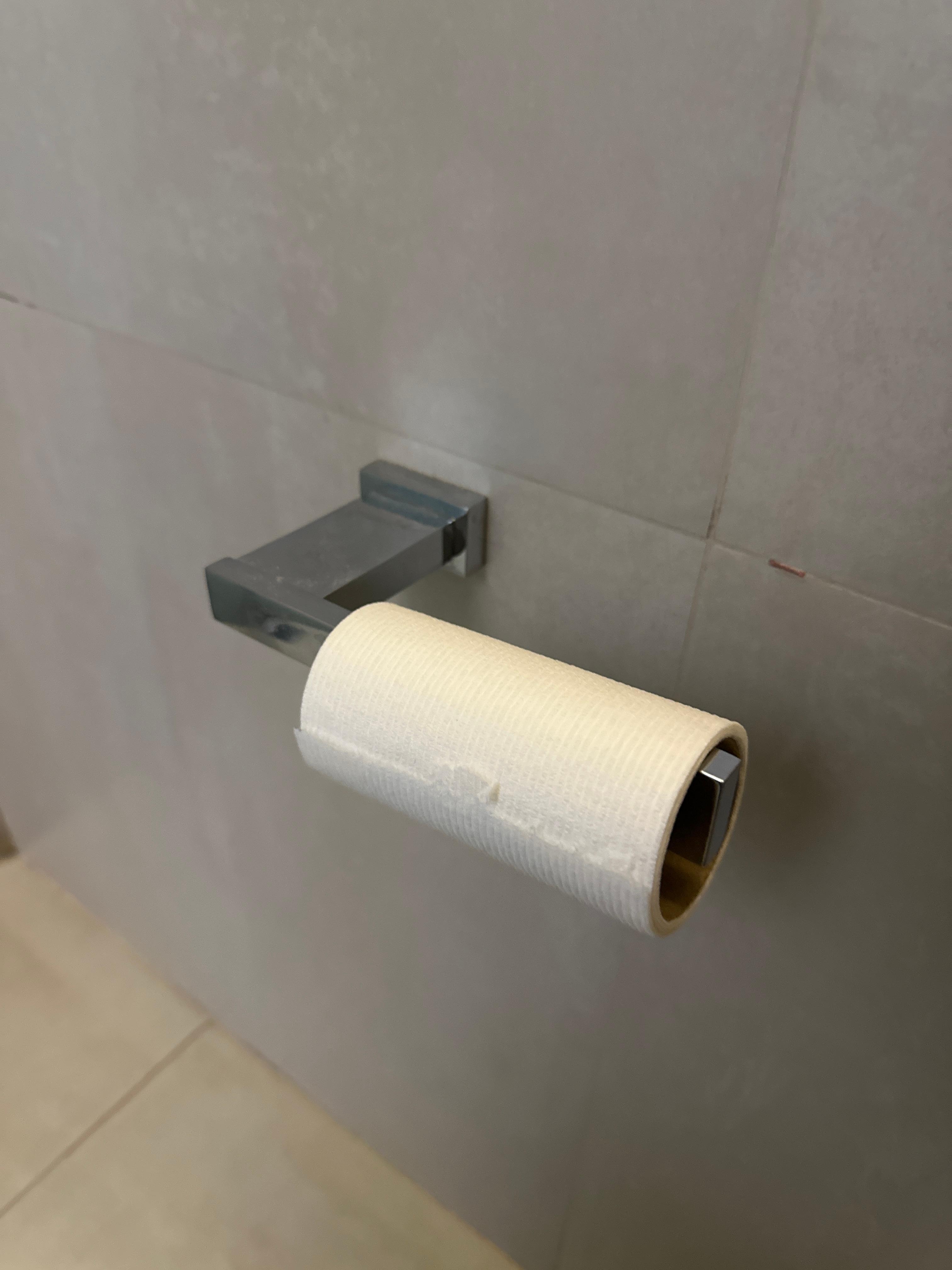 Esto es lo que dejaron de papel para recibirnos.