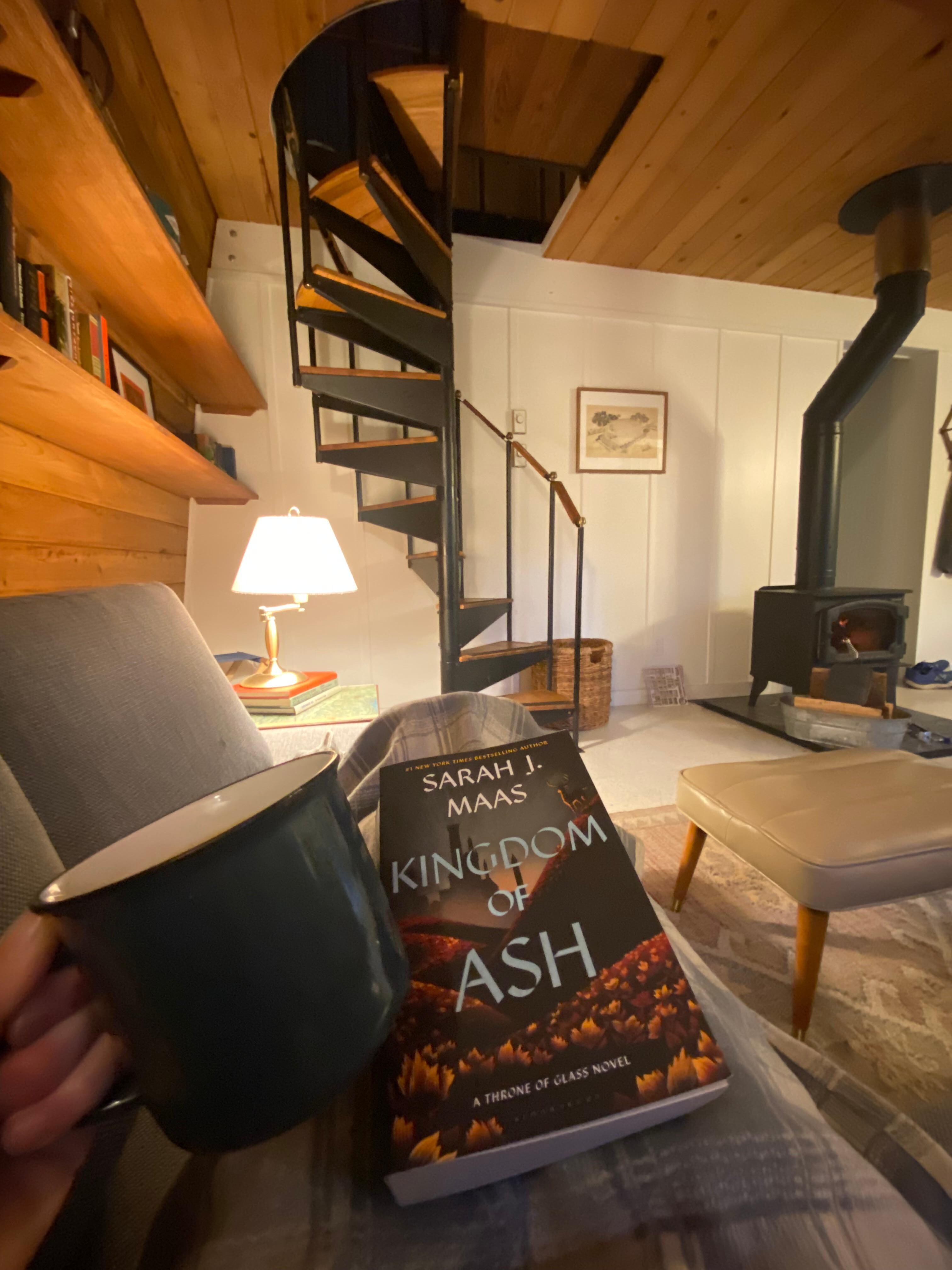 The spiral staircase is narrower than it looks. Pack your bags accordingly. 😉 