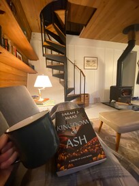 The spiral staircase is narrower than it looks. Pack your bags accordingly. 😉