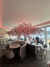 The breakfast sitting area