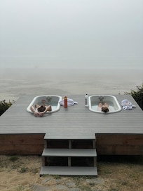 Very relaxing outdoor tubs