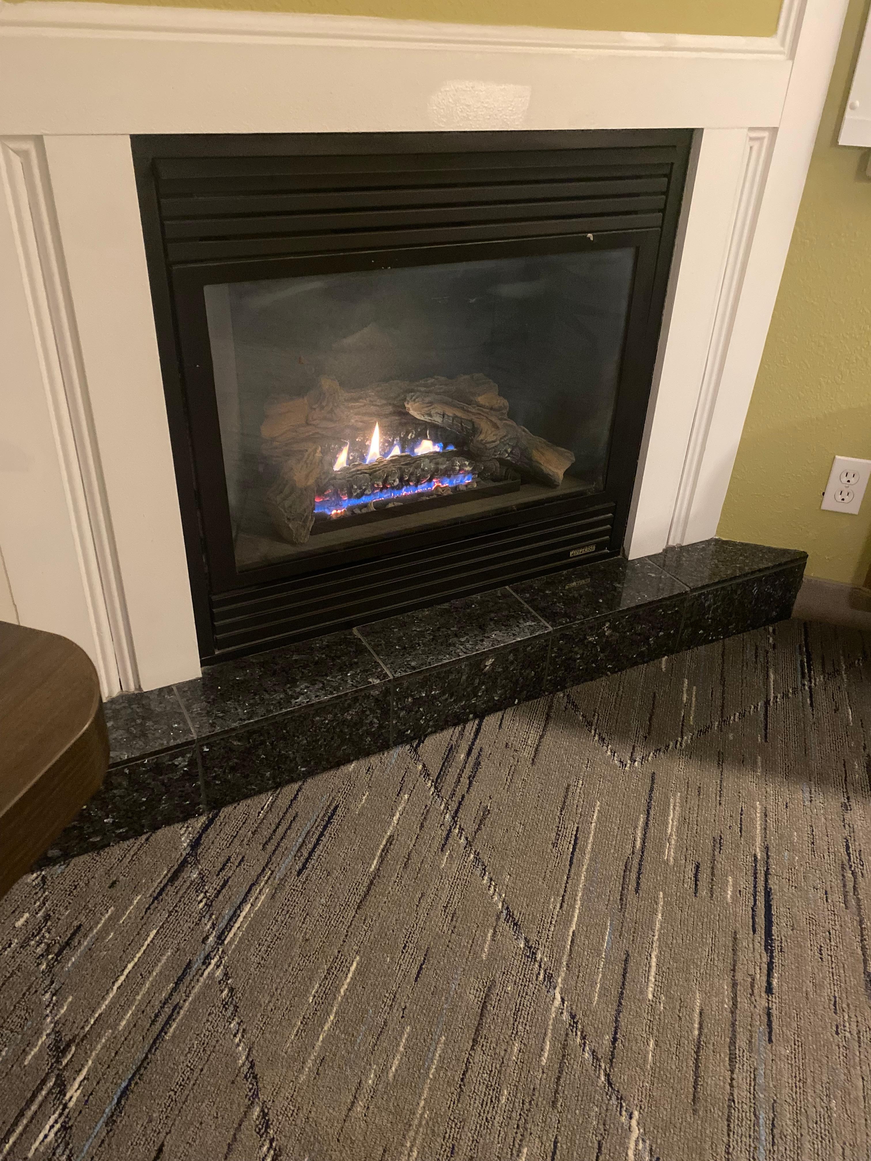 Loved the fireplace too!!