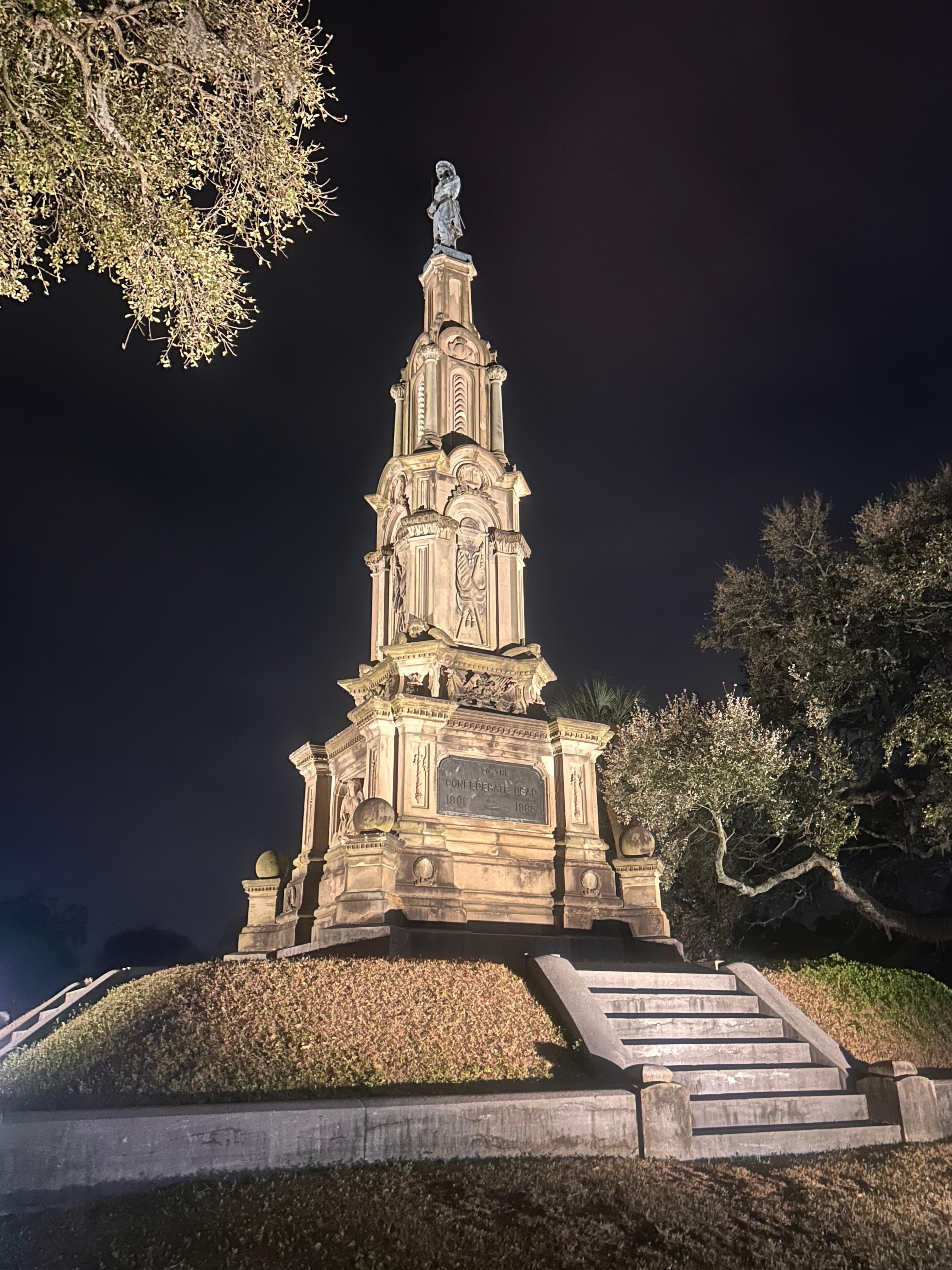 Forsyth Park at night