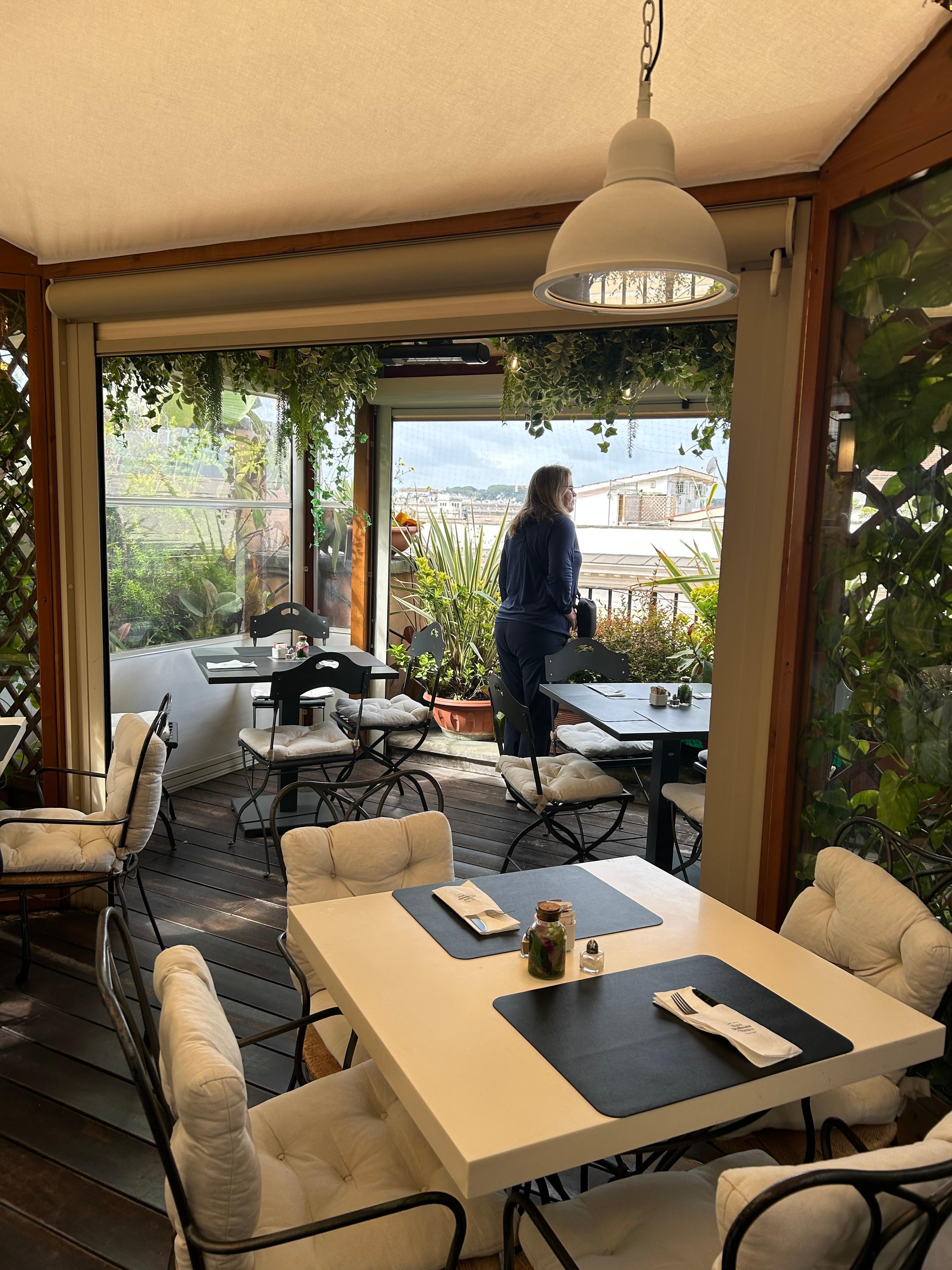 Breakfast room
