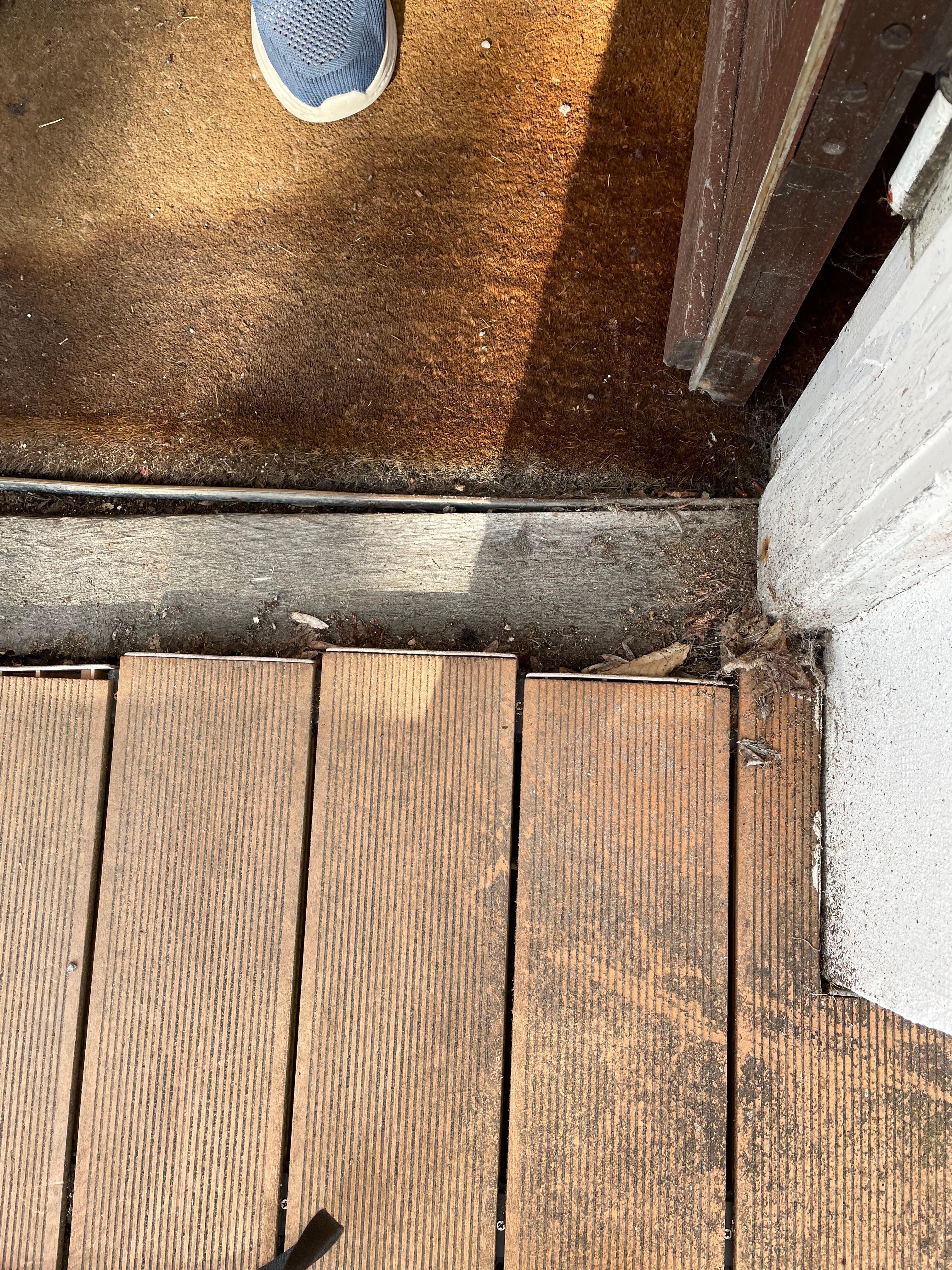 Indgangsdør til hotelgang