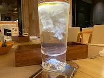 食事の時のドリンク
富士山🗻が入ったコップ