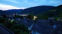 Juli 2025, Bullay und Alf bei Nacht/Abenddämmerung