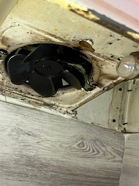 Fan on stove