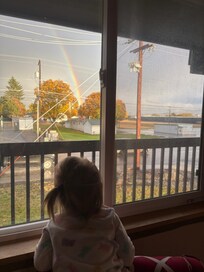 They saw a rainbow