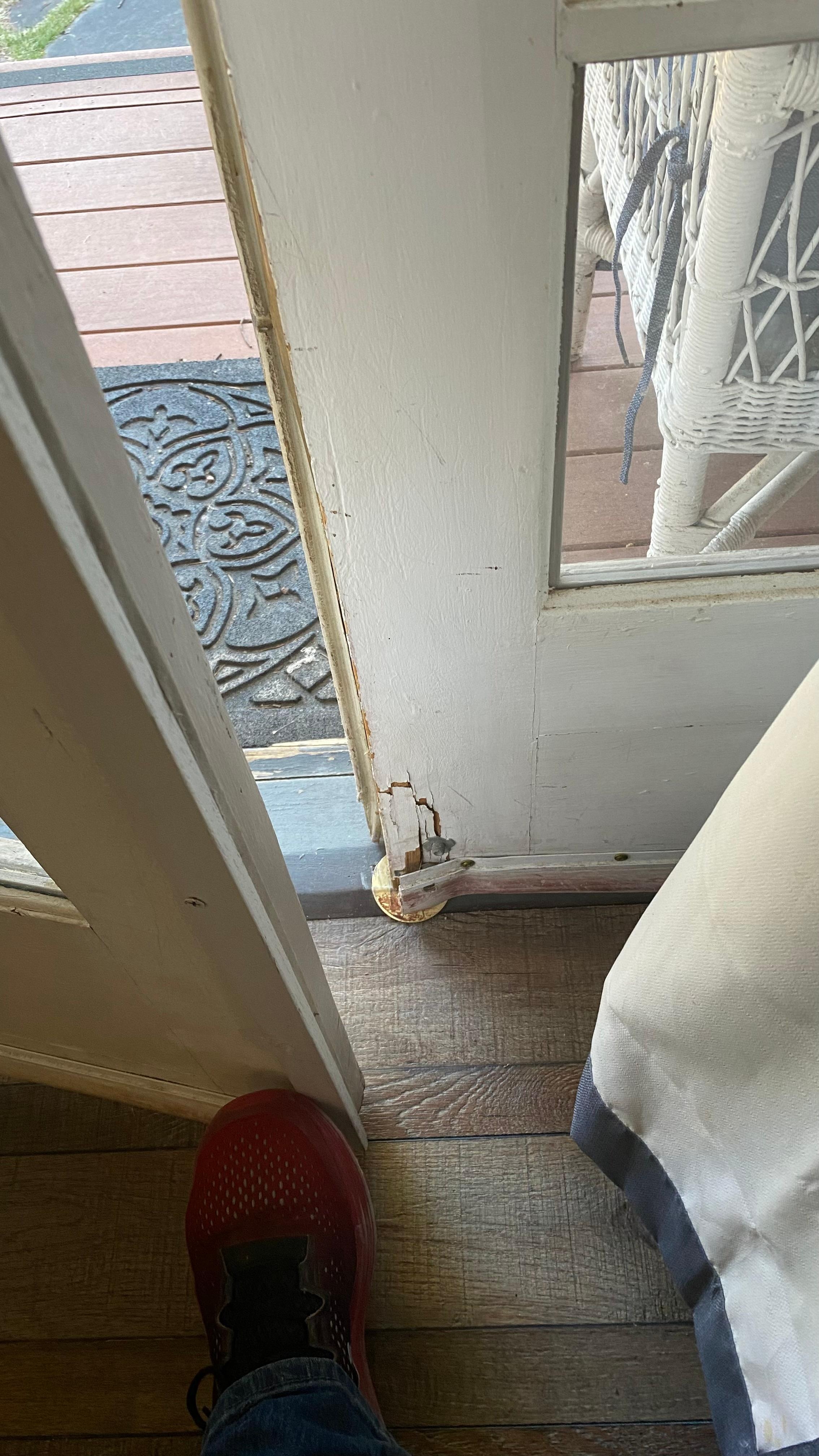 Bottom part of right door needs repaired